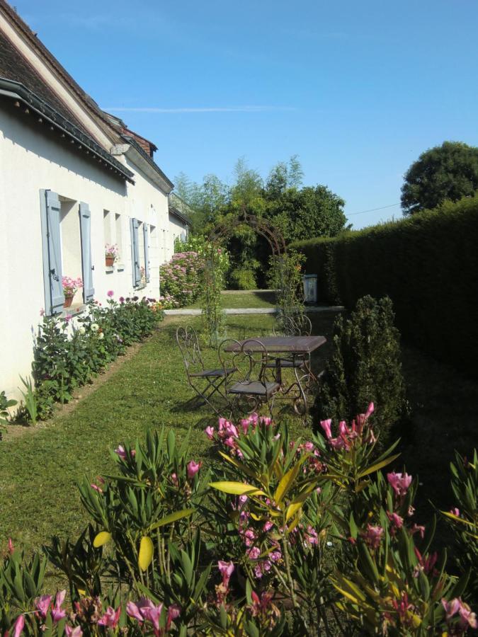 Chambre d'hôtes LA BELLE SAISON Villedomer Extérieur photo