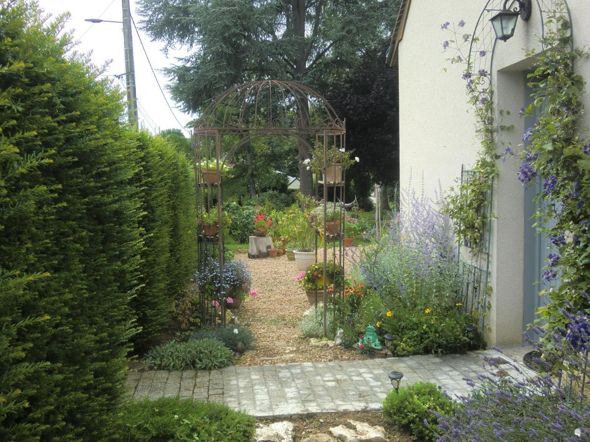 Chambre d'hôtes LA BELLE SAISON Villedomer Extérieur photo
